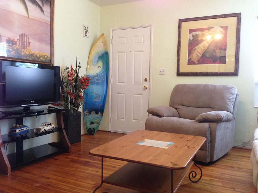 Angelfish Inn Hollywood Bilik gambar