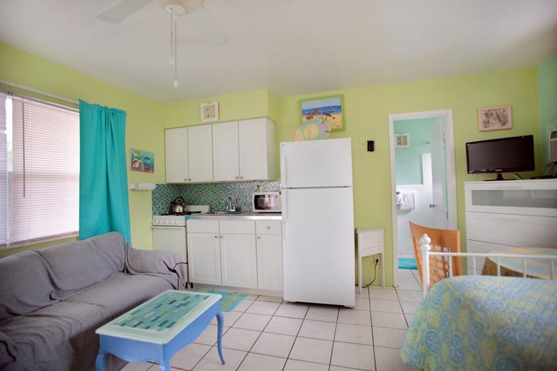 Angelfish Inn Hollywood Bilik gambar